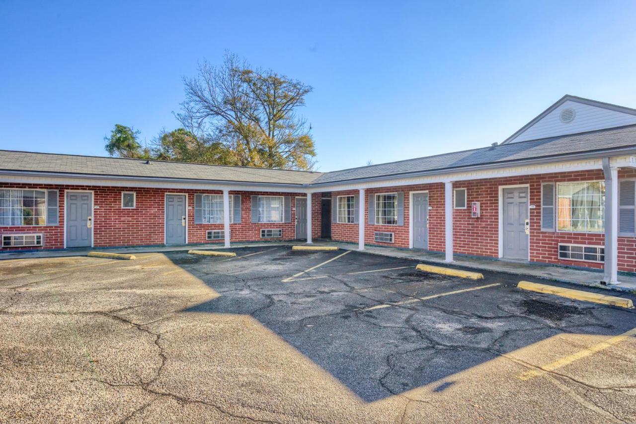 Adams Inn Dothan Exterior foto